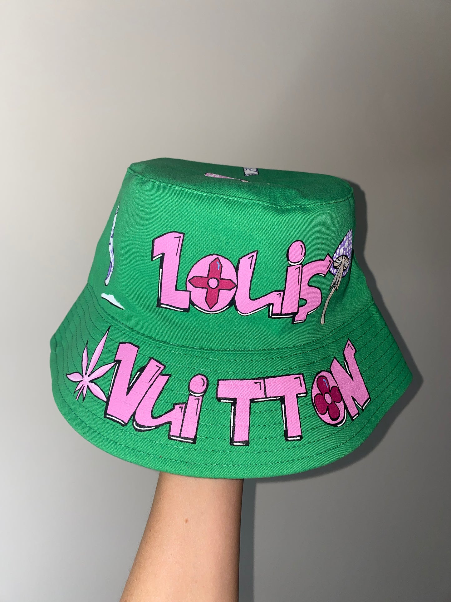 ‘zKETONIT’ bucket hat