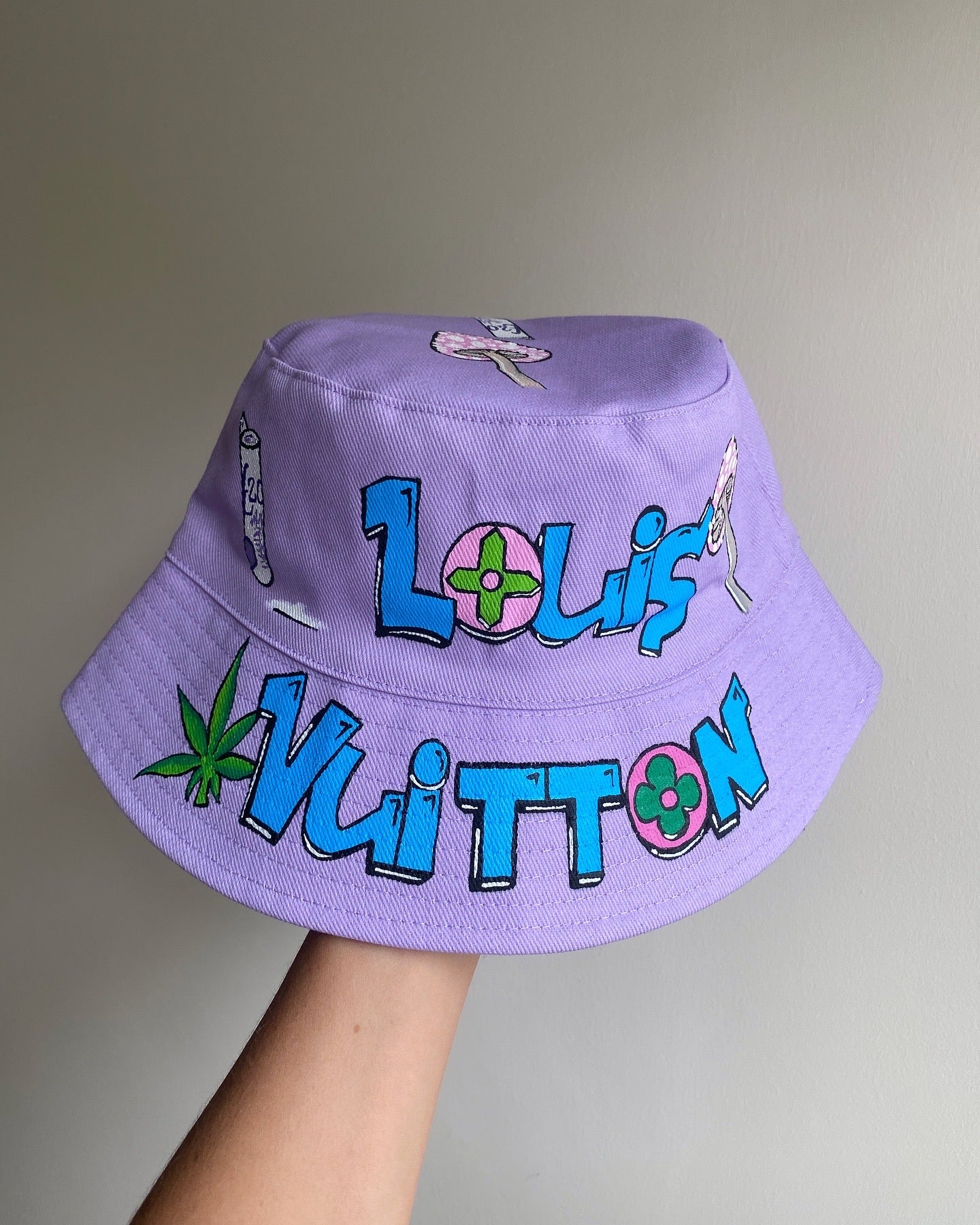 ‘zKETONIT’ bucket hat