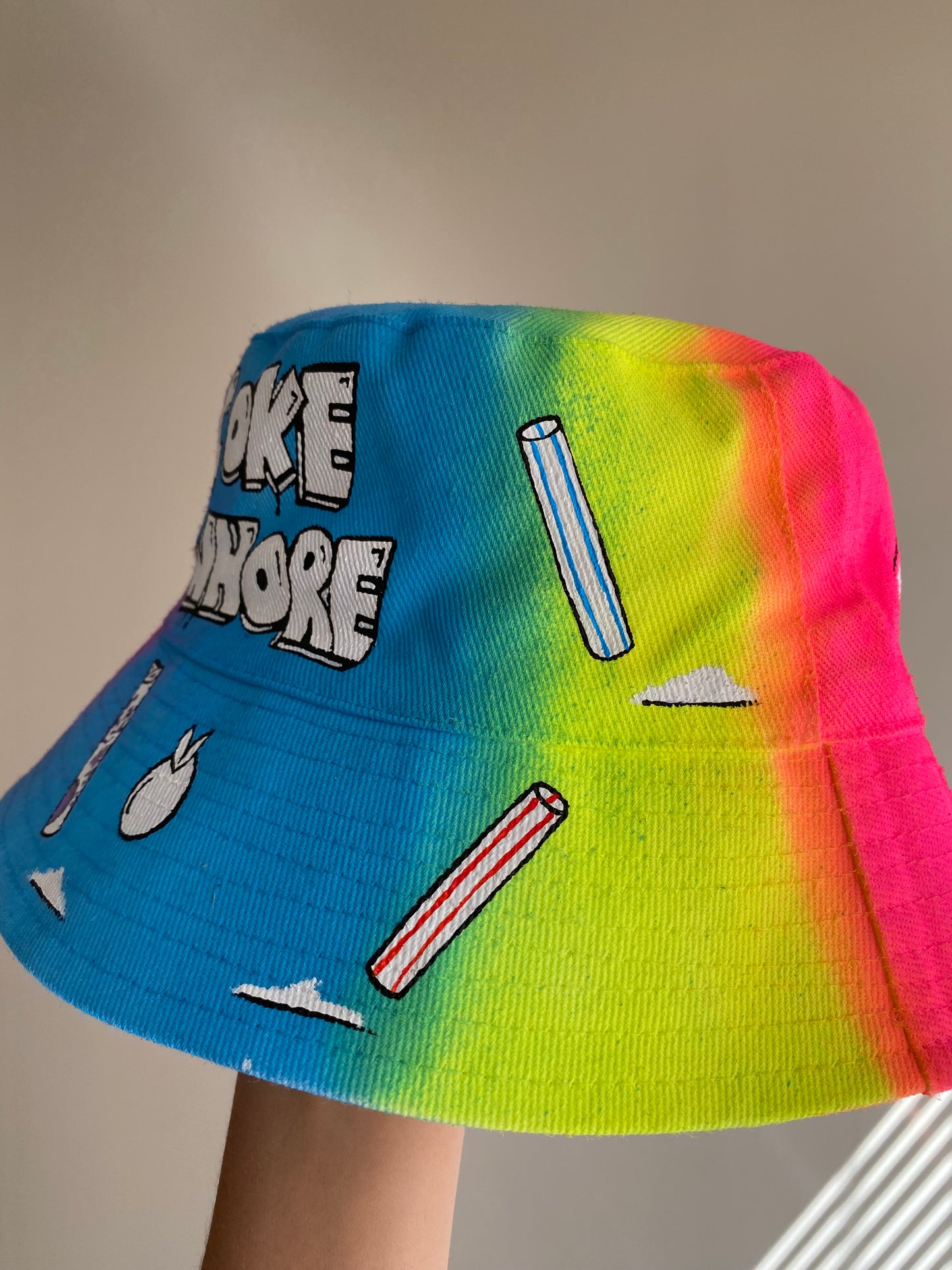 zCWH0RE’ bucket hat
