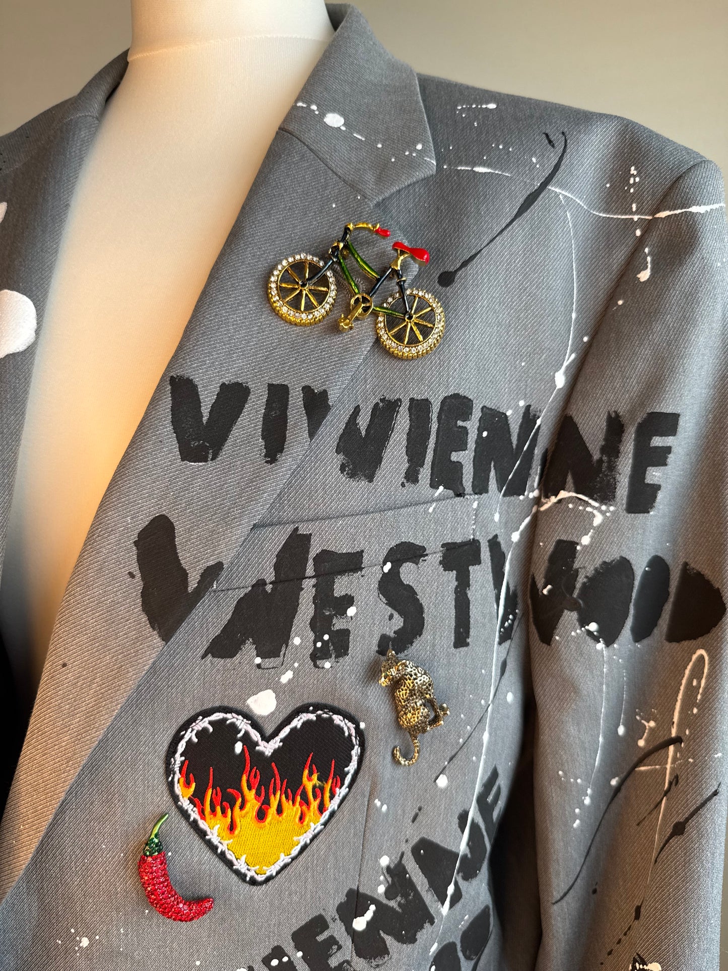 ZVIVIENNE’ blazer