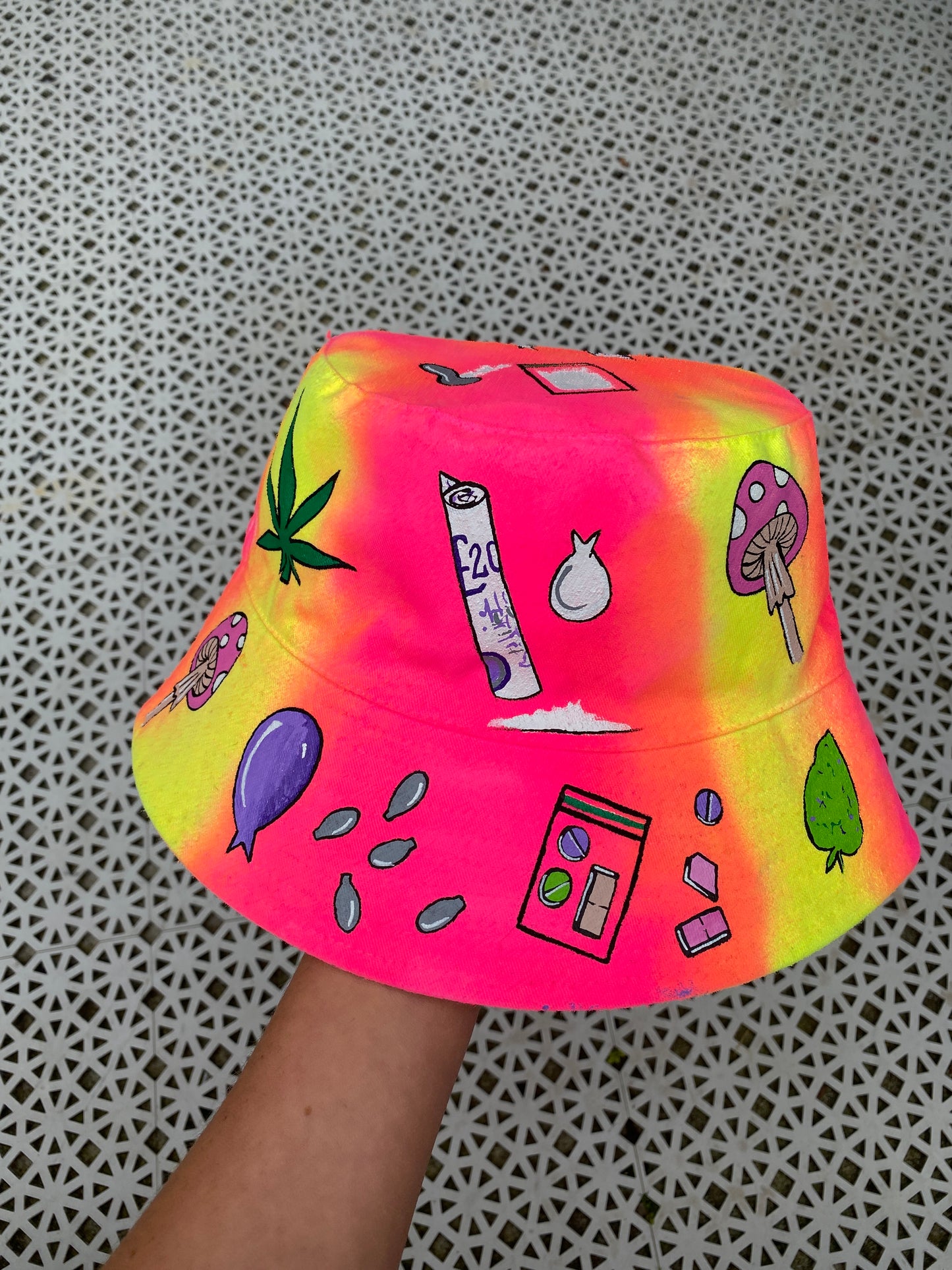 ‘zBABY’S NOTHING BUT A’ bucket hat