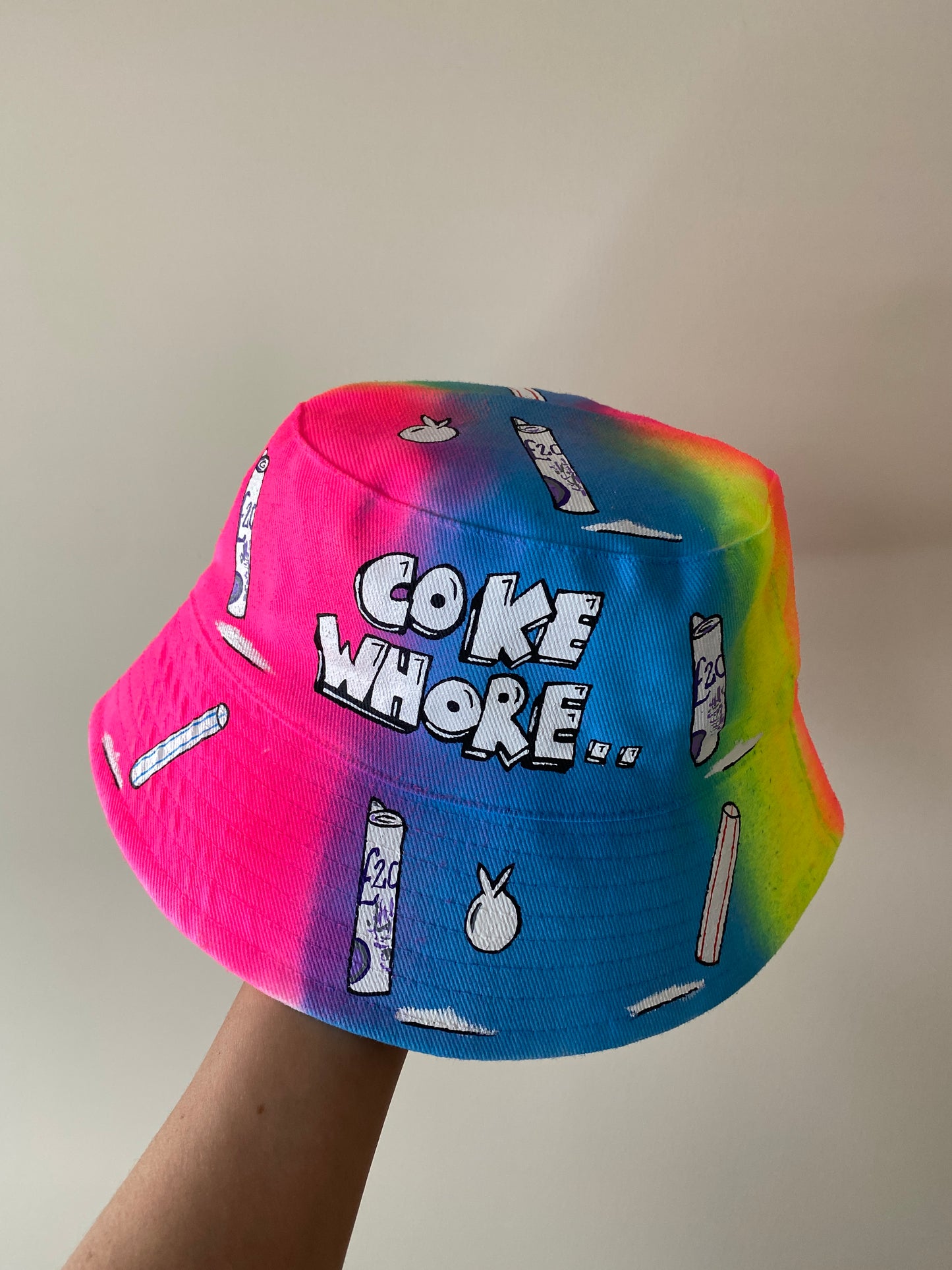 zCWH0RE’ bucket hat