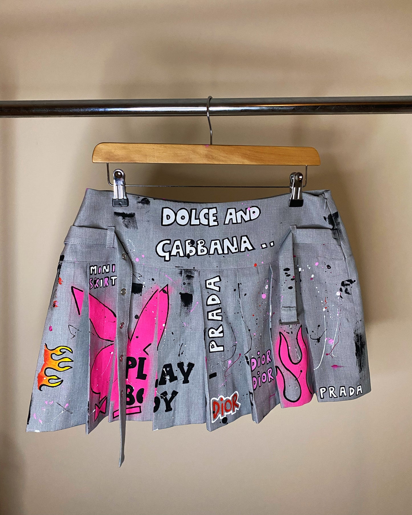 aaGRAFFITI’ mini skirt