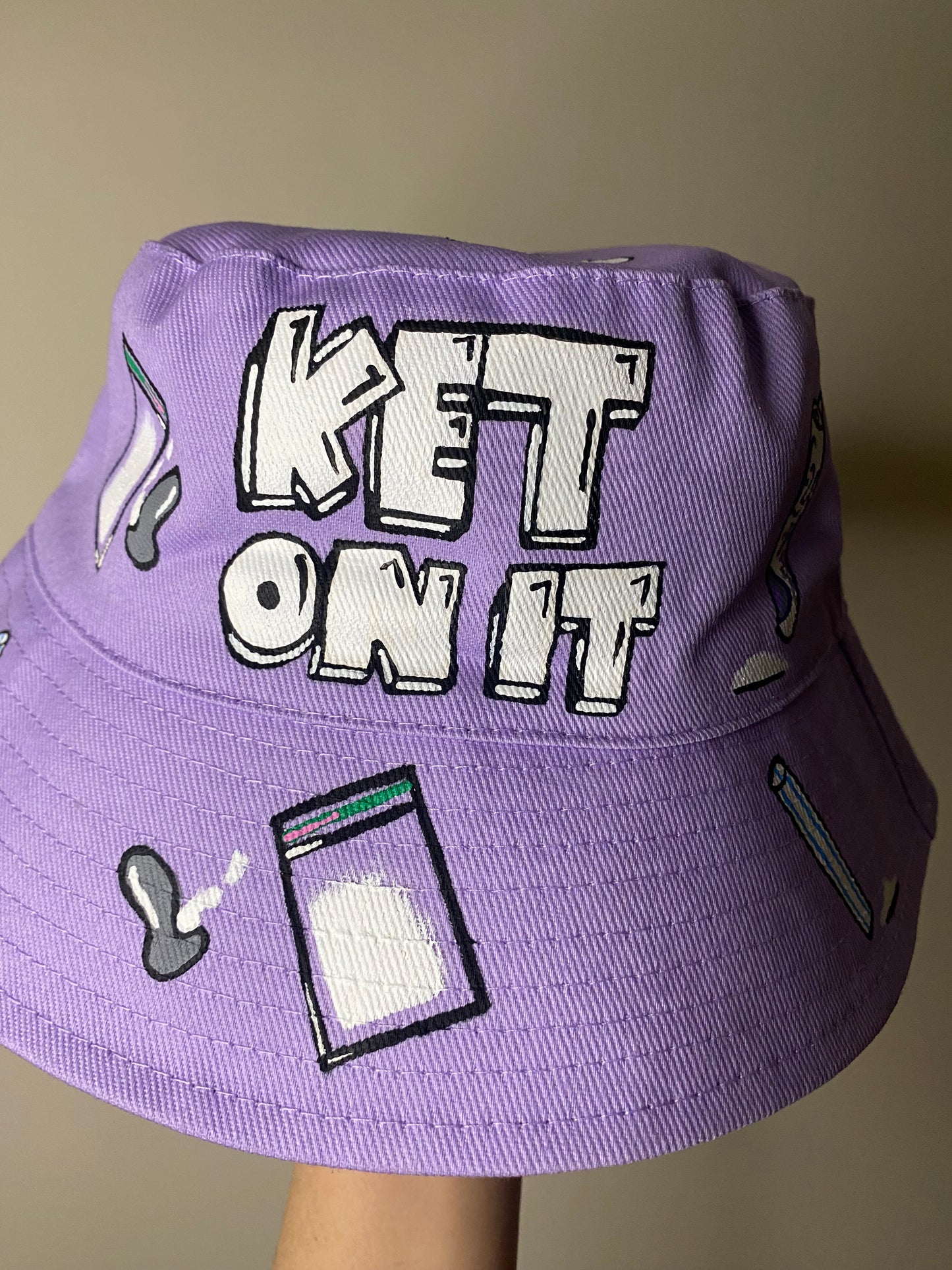 zKETONIT’ bucket hat