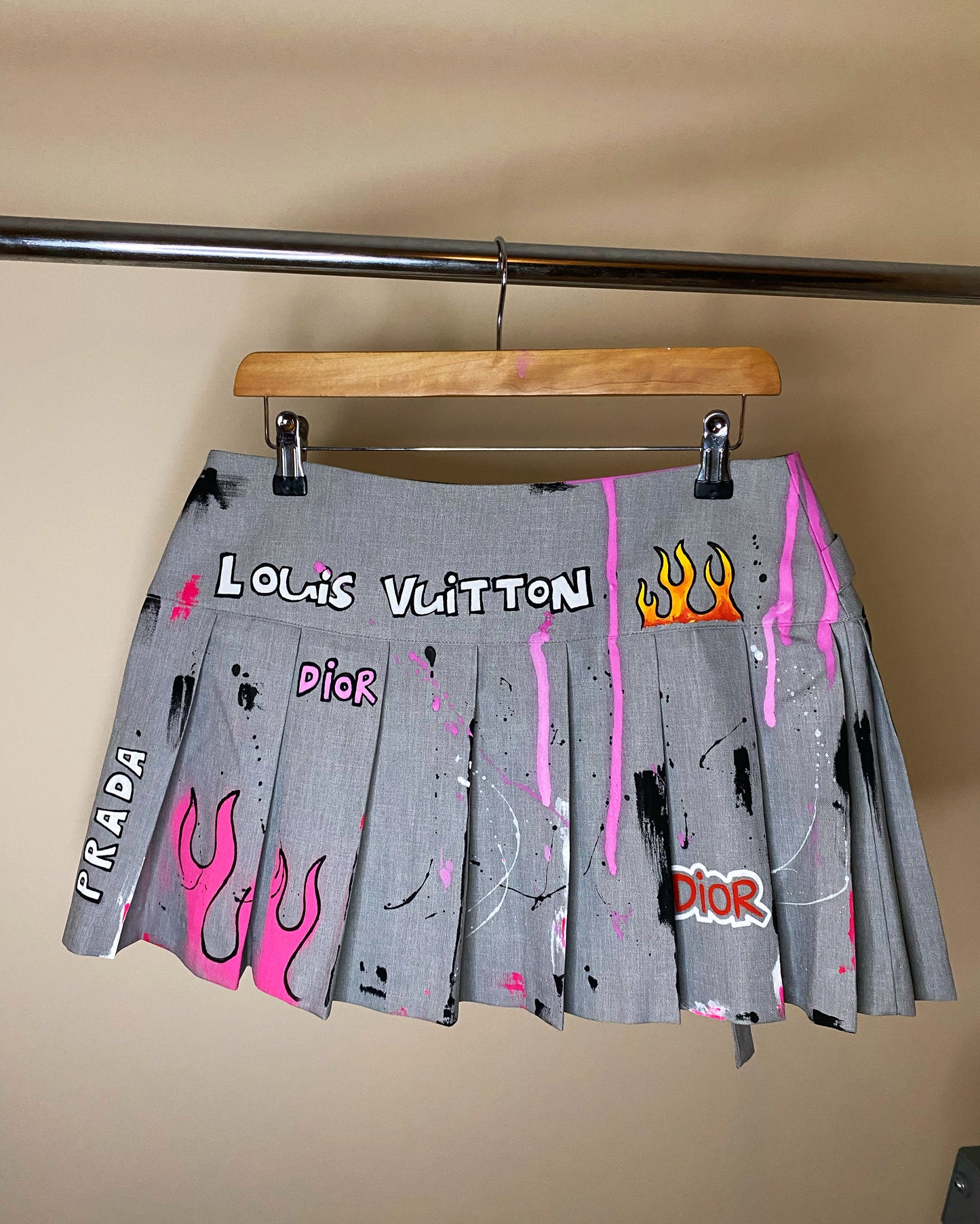 aaGRAFFITI’ mini skirt
