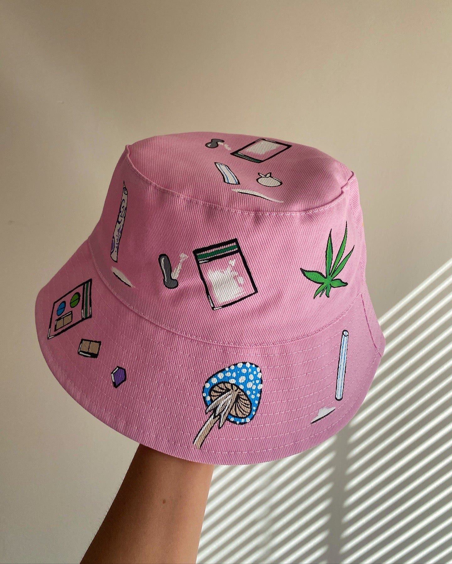 KETAM1NE’ bucket hat
