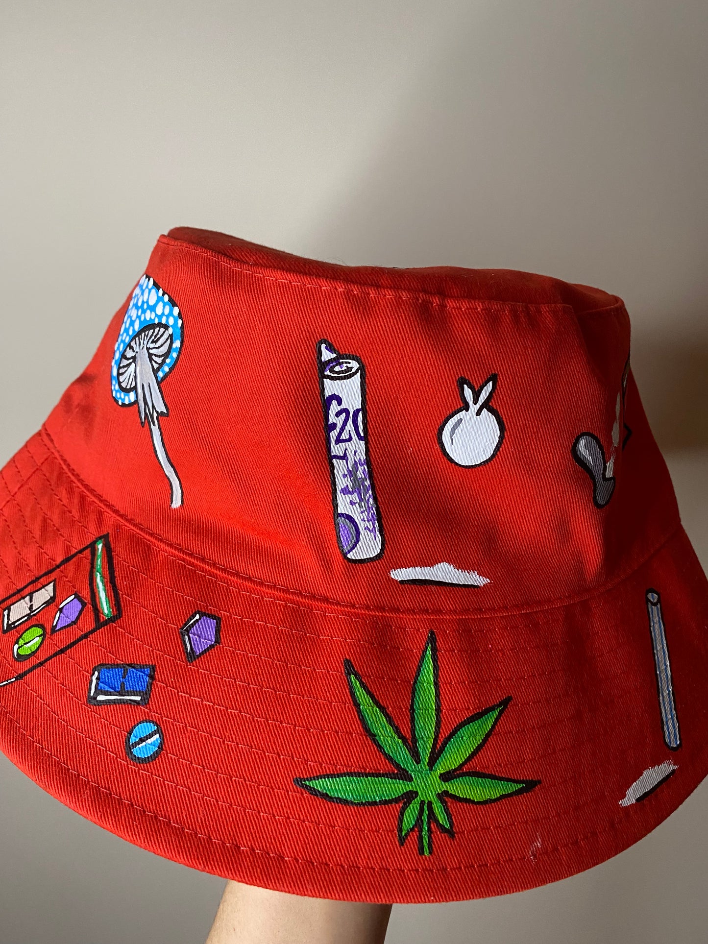 zKETONIT’ bucket hat