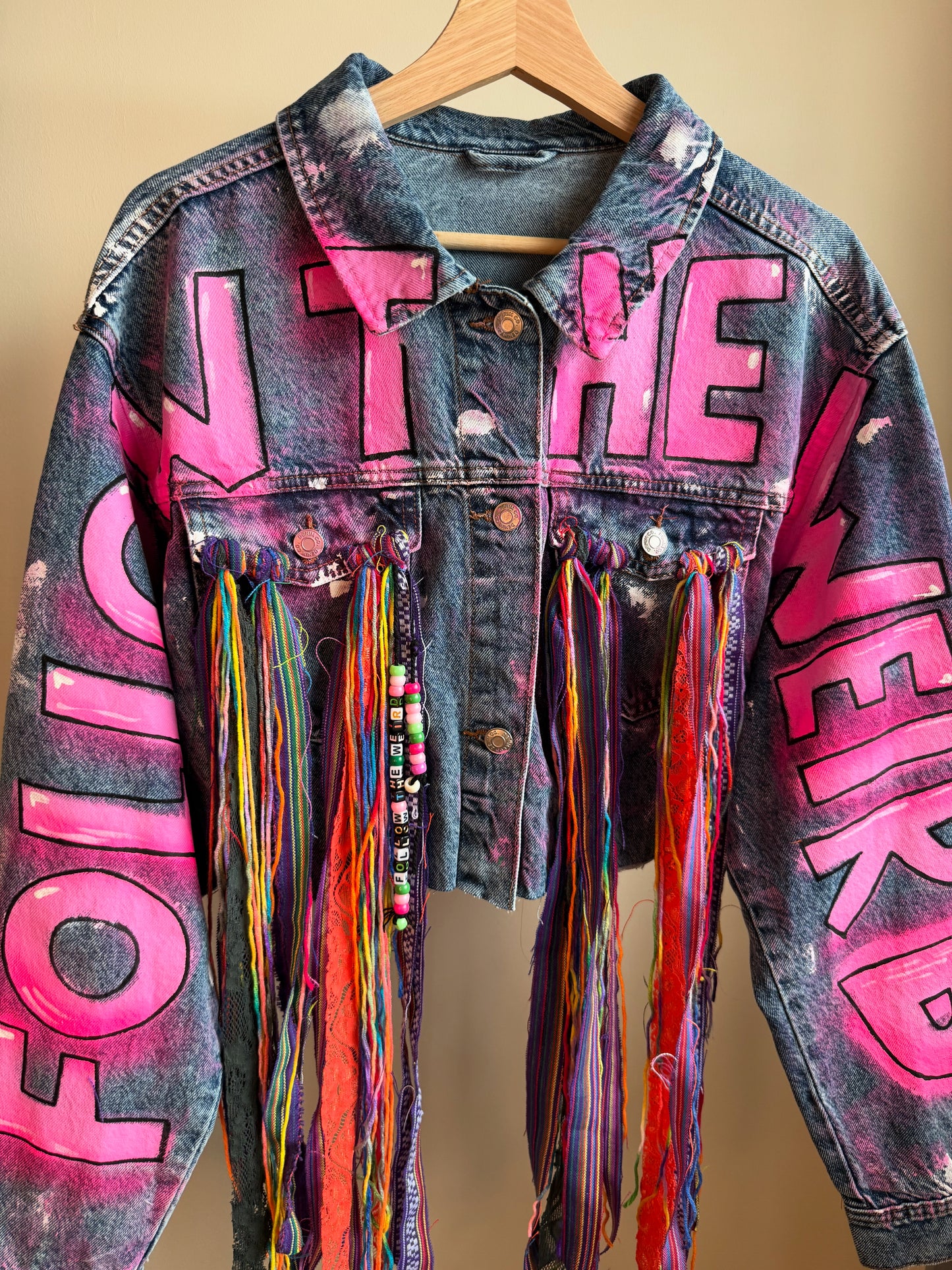 aFOLLOWTHEWEIRD’ adults cropped denim jacket
