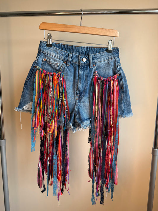 aaaTASSELBoho’ denim shorts