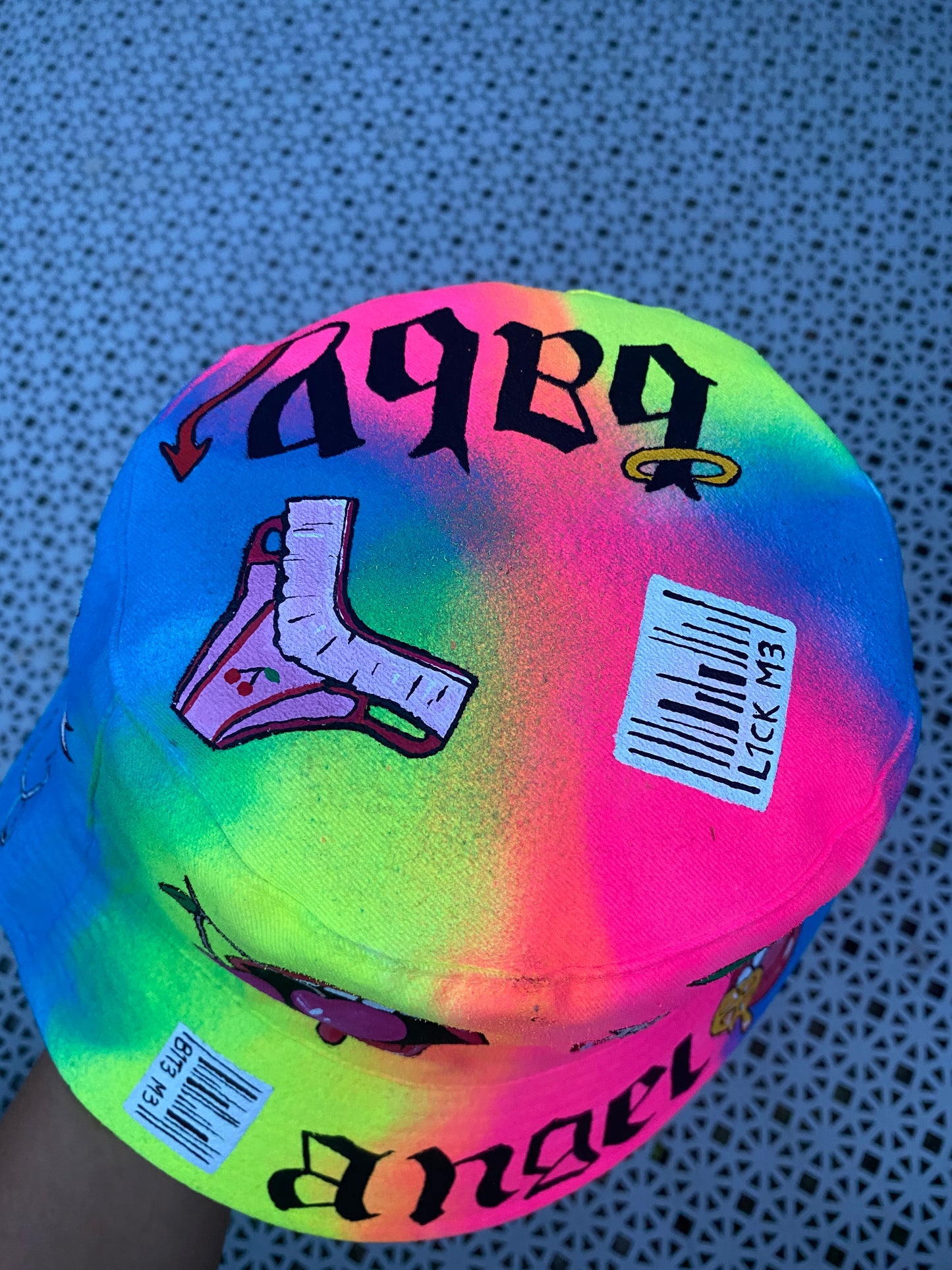 ‘zFCK ON THE FIRST DATE’ bucket hat