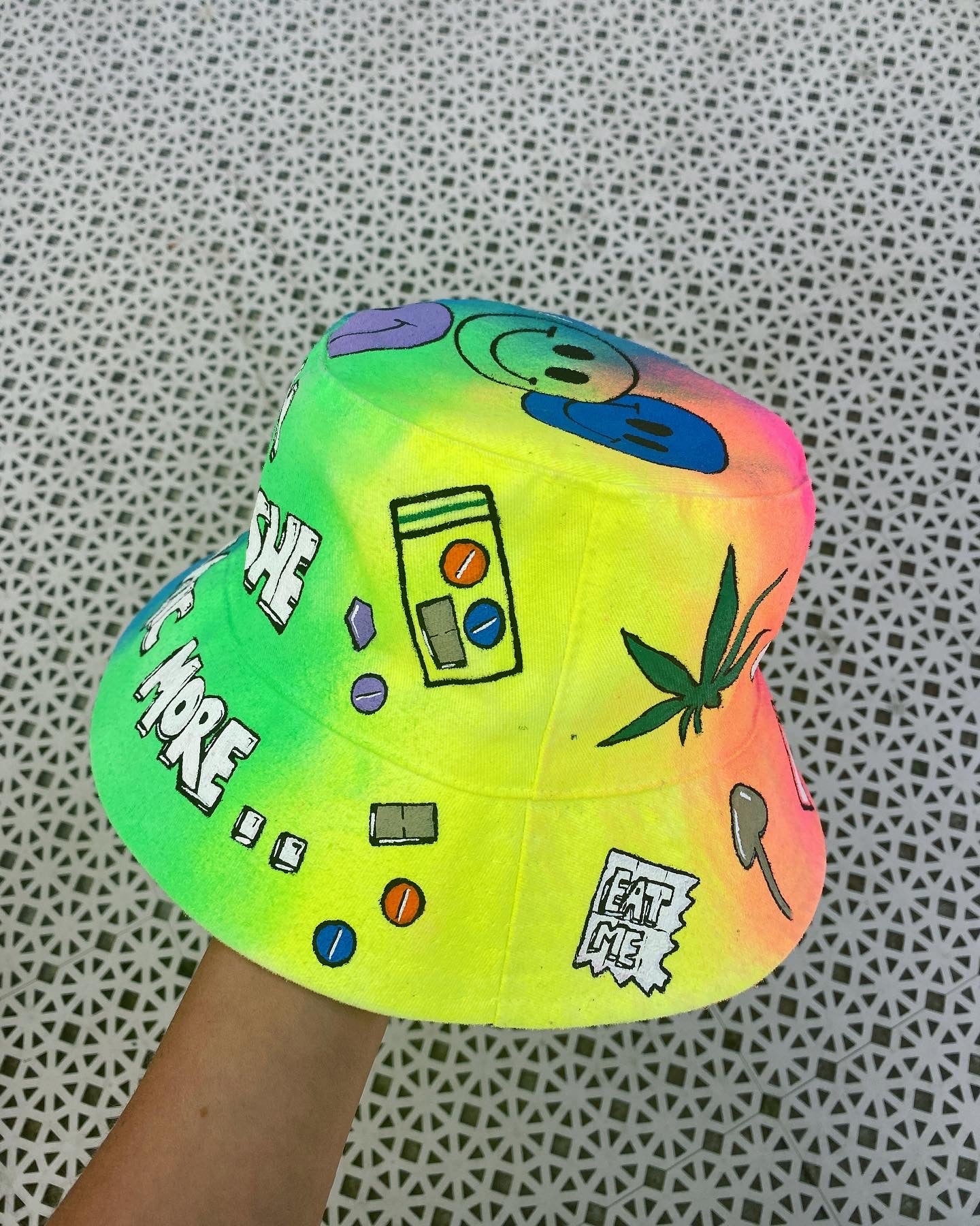 ‘zI love my girl ’ bucket hat