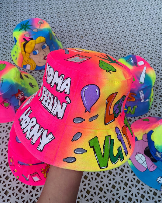 ‘zMD*A GOT ME FEELIN’ bucket hat