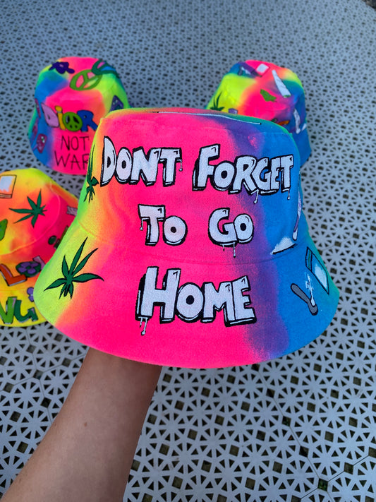‘zDONT FORGET TO GO HOME’ bucket hat