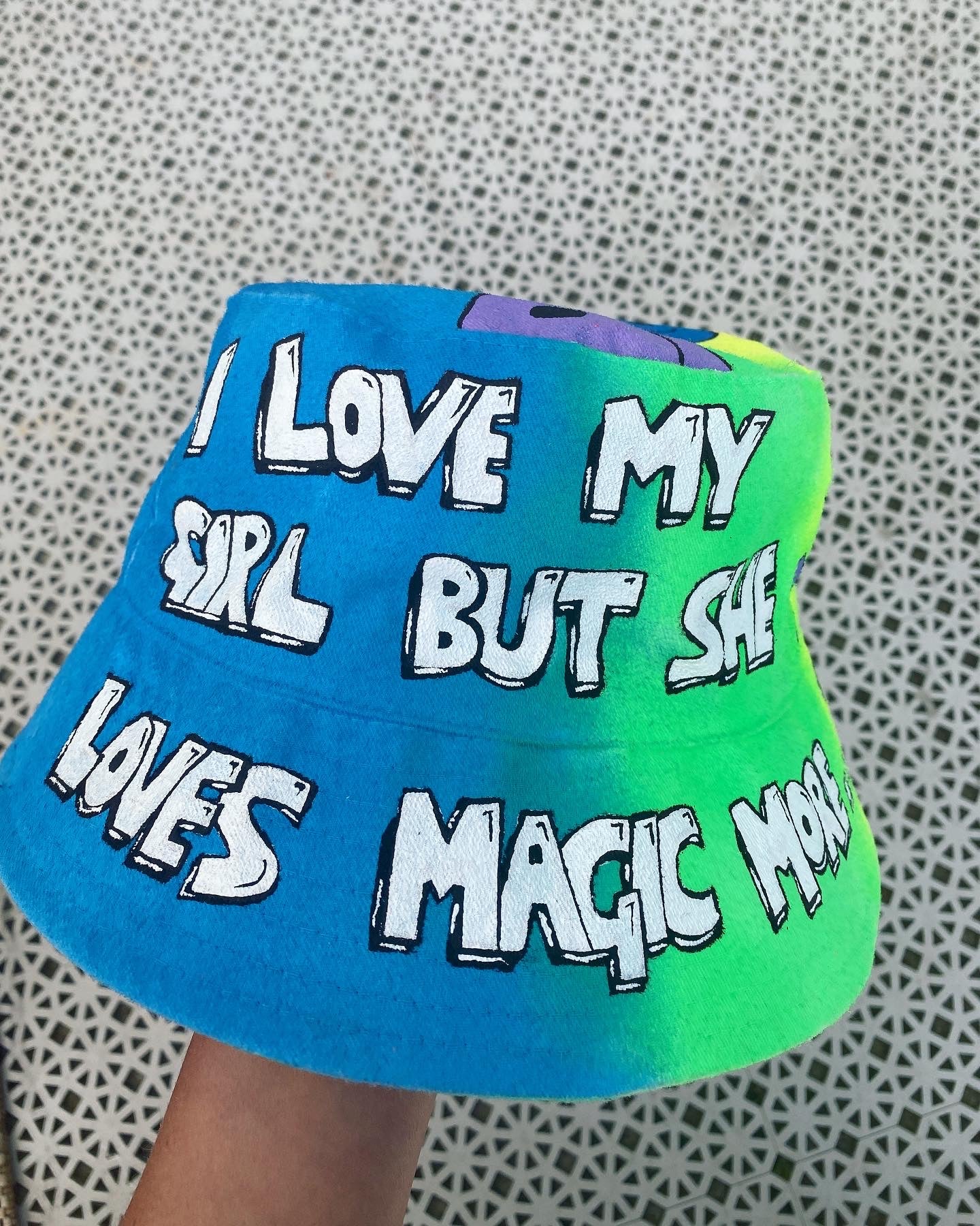‘zI love my girl ’ bucket hat