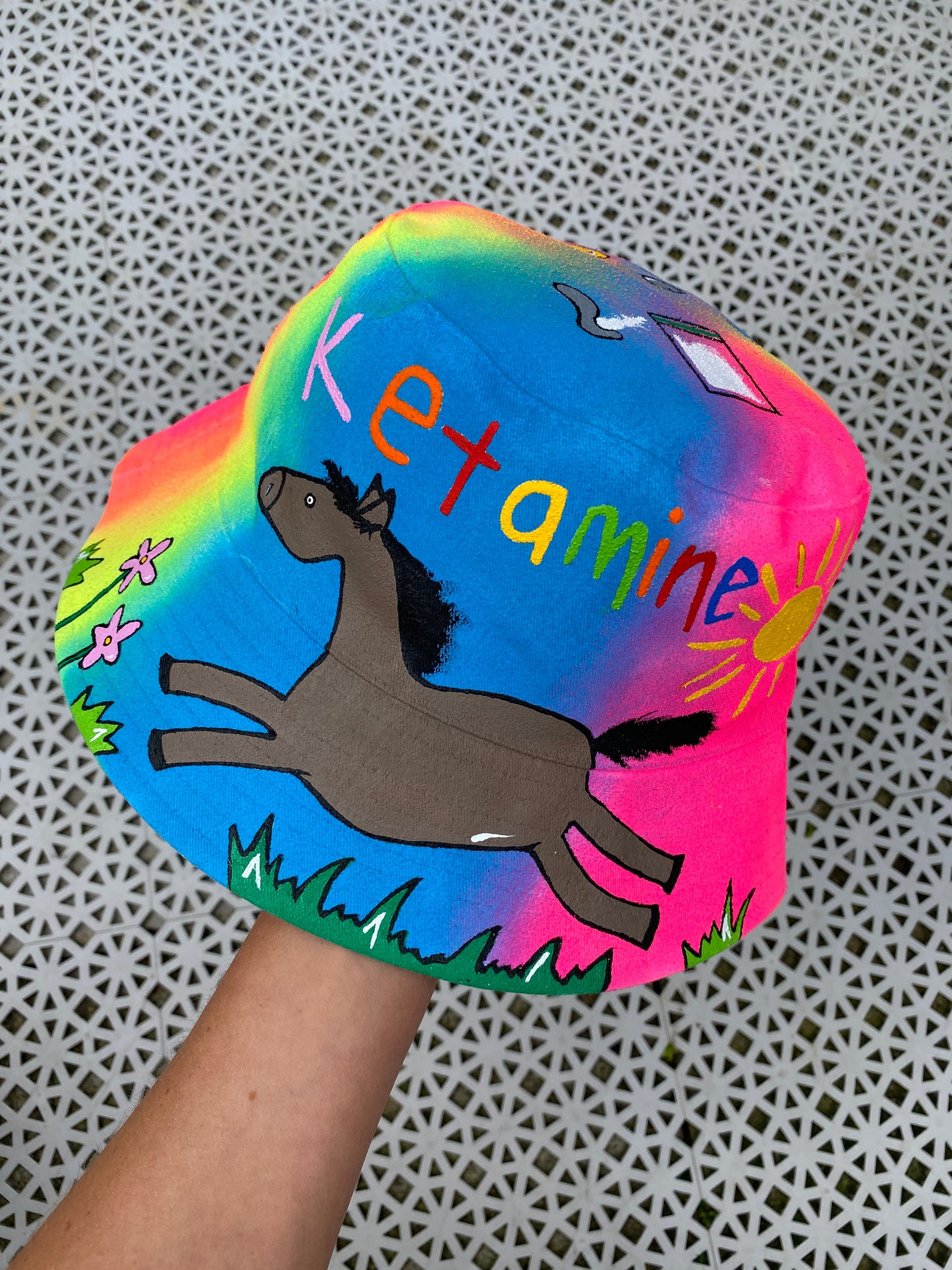 ‘zKETAM1NE’ bucket hat