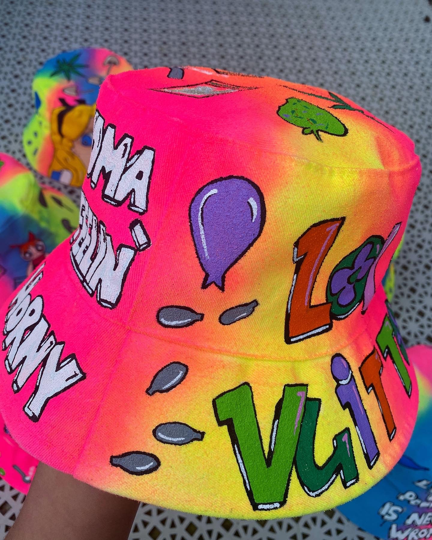 ‘zMD*A GOT ME FEELIN’ bucket hat