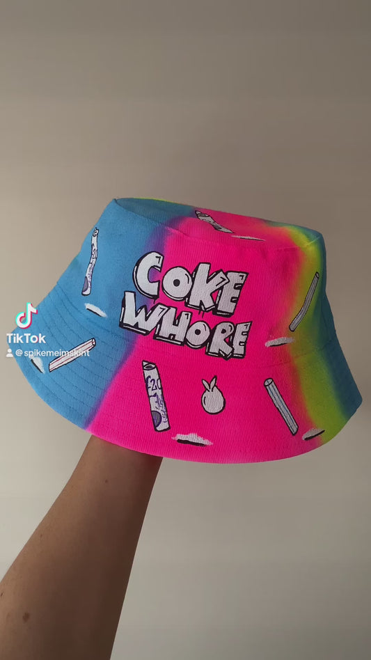 zCWH0RE’ bucket hat
